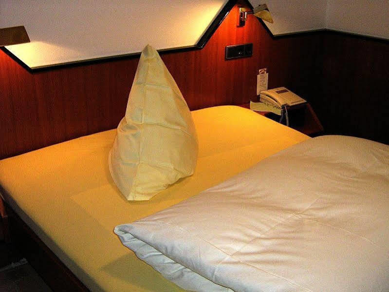 Hotel Restaurant Baeren Φρόιντενσταντ Εξωτερικό φωτογραφία